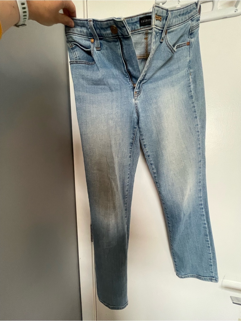 Talbots Faded Light Blue Cropped Jeans